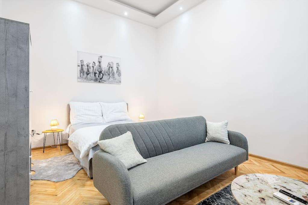 Dizsu'S Place Budapešť Exteriér fotografie